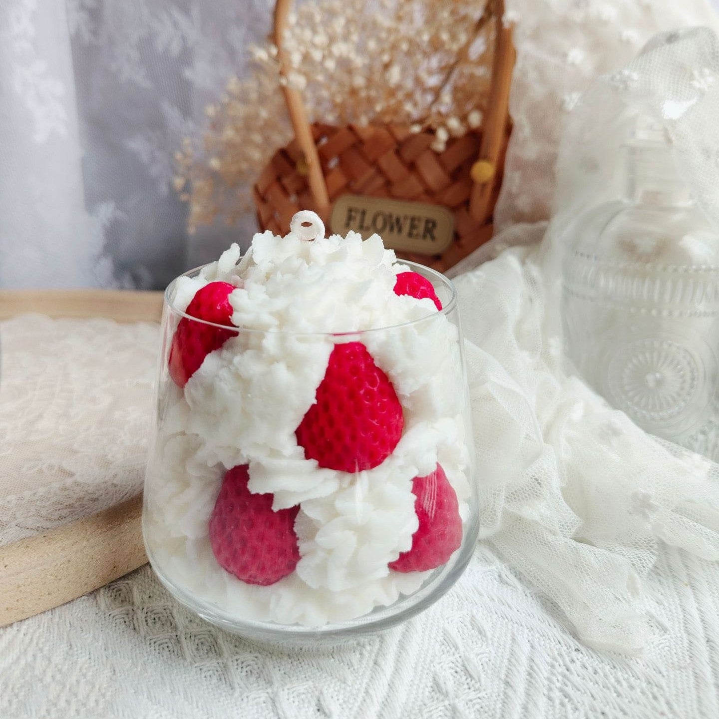 Creamy Strawberry Tower Aromatherapy Candle